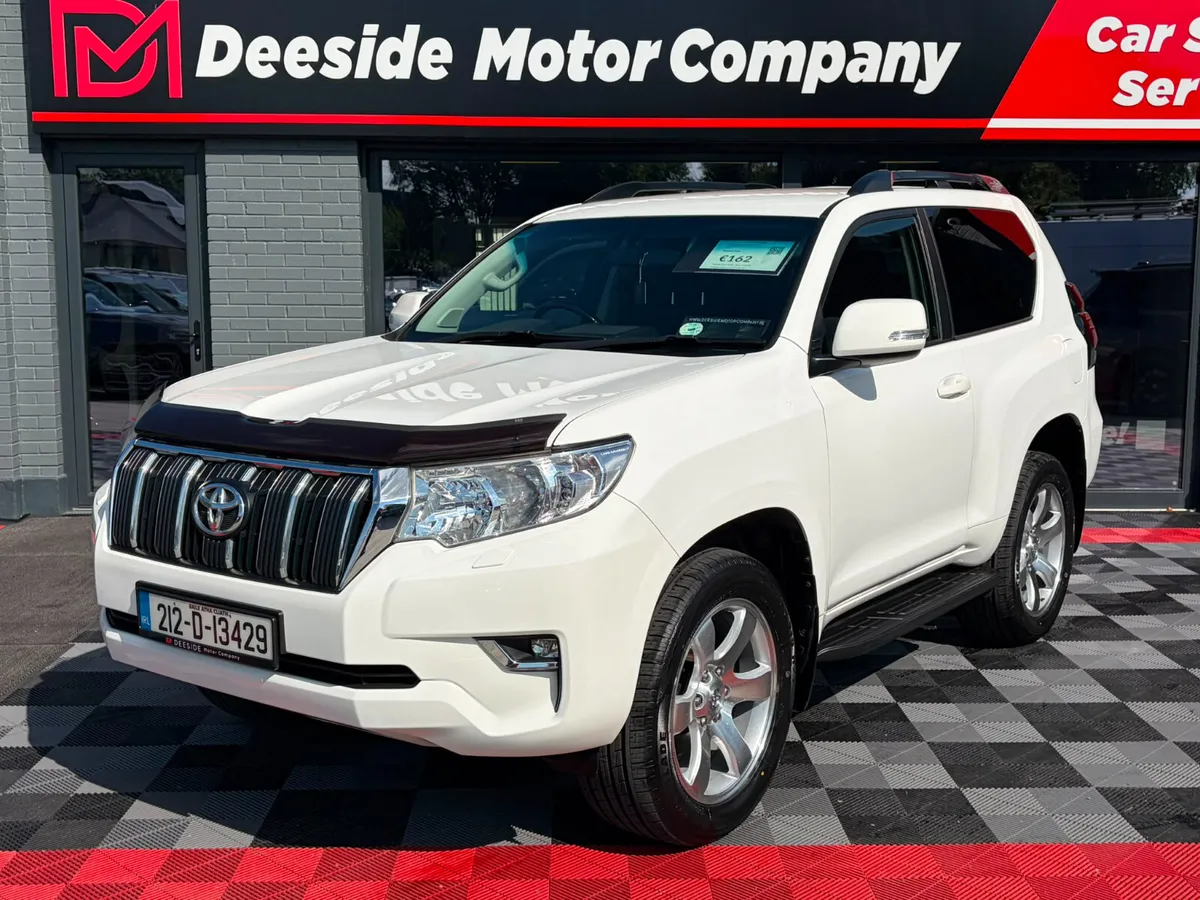 (212) Toyota Land Cruiser SWB | MANUAL | 150KM - Image 1