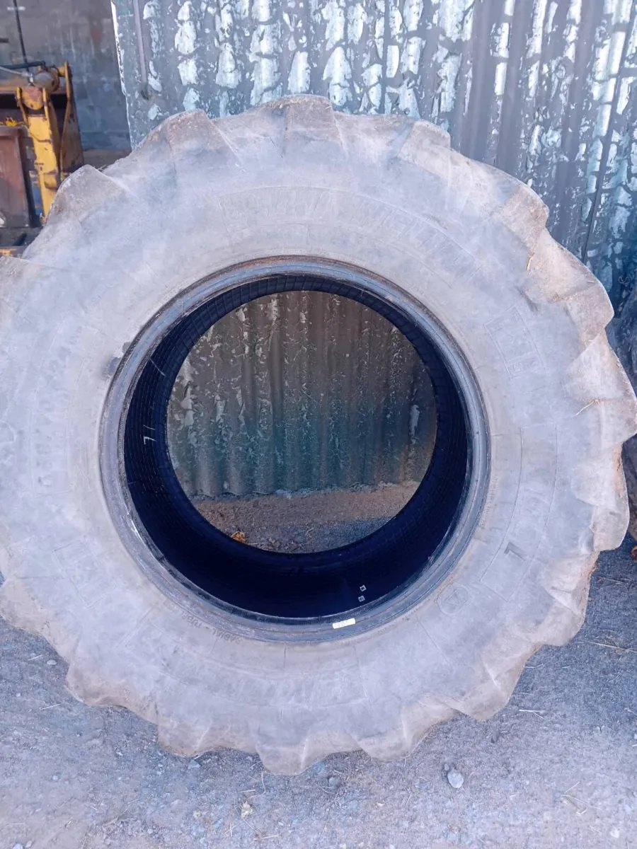 4 Michelin Tyres - Image 2