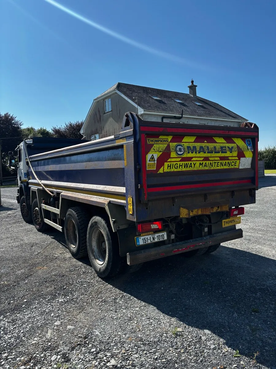 Scania P410 Tipper - Image 4