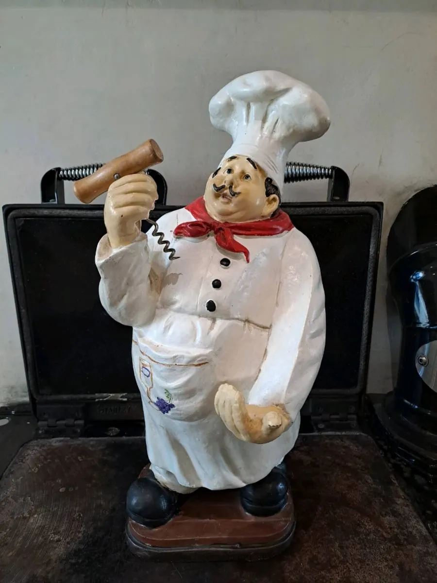 Large Decorative Chef Wine Bottle Holder - Image 1