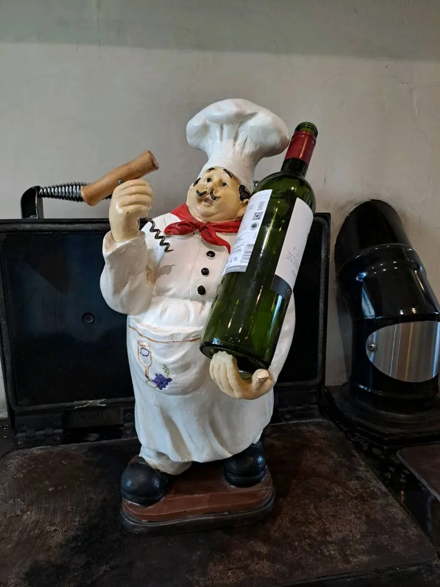 Large Decorative Chef Wine Bottle Holder - Image 3