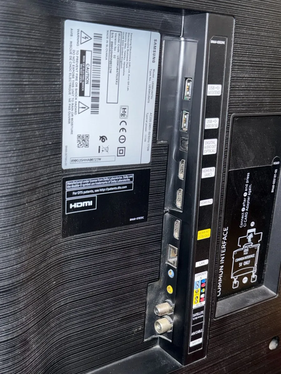 Samsung 55-inch 4K Ultra HD HDR Smart TV - Image 4