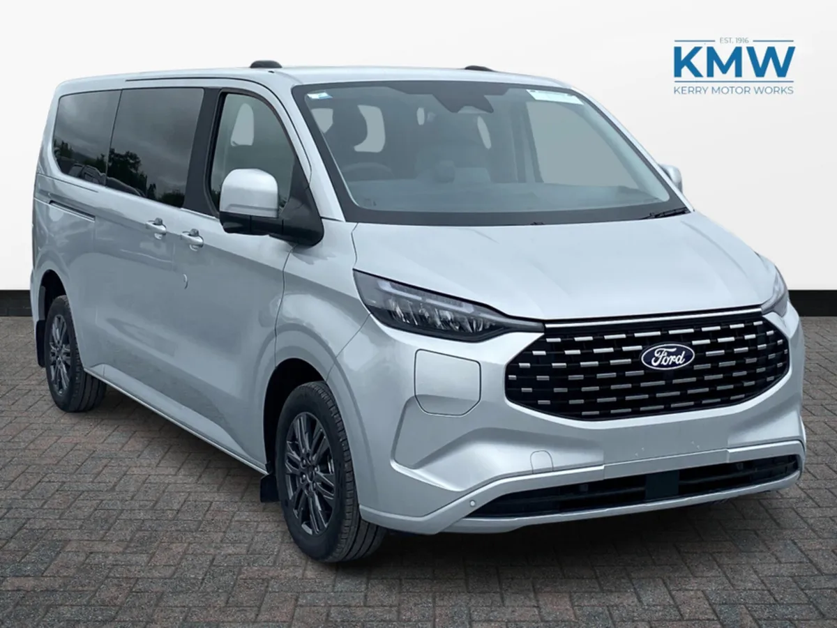 Ford Tourneo 2.5 LWB Tourneo Ltd PHEV 8 Seater..Fu - Image 1