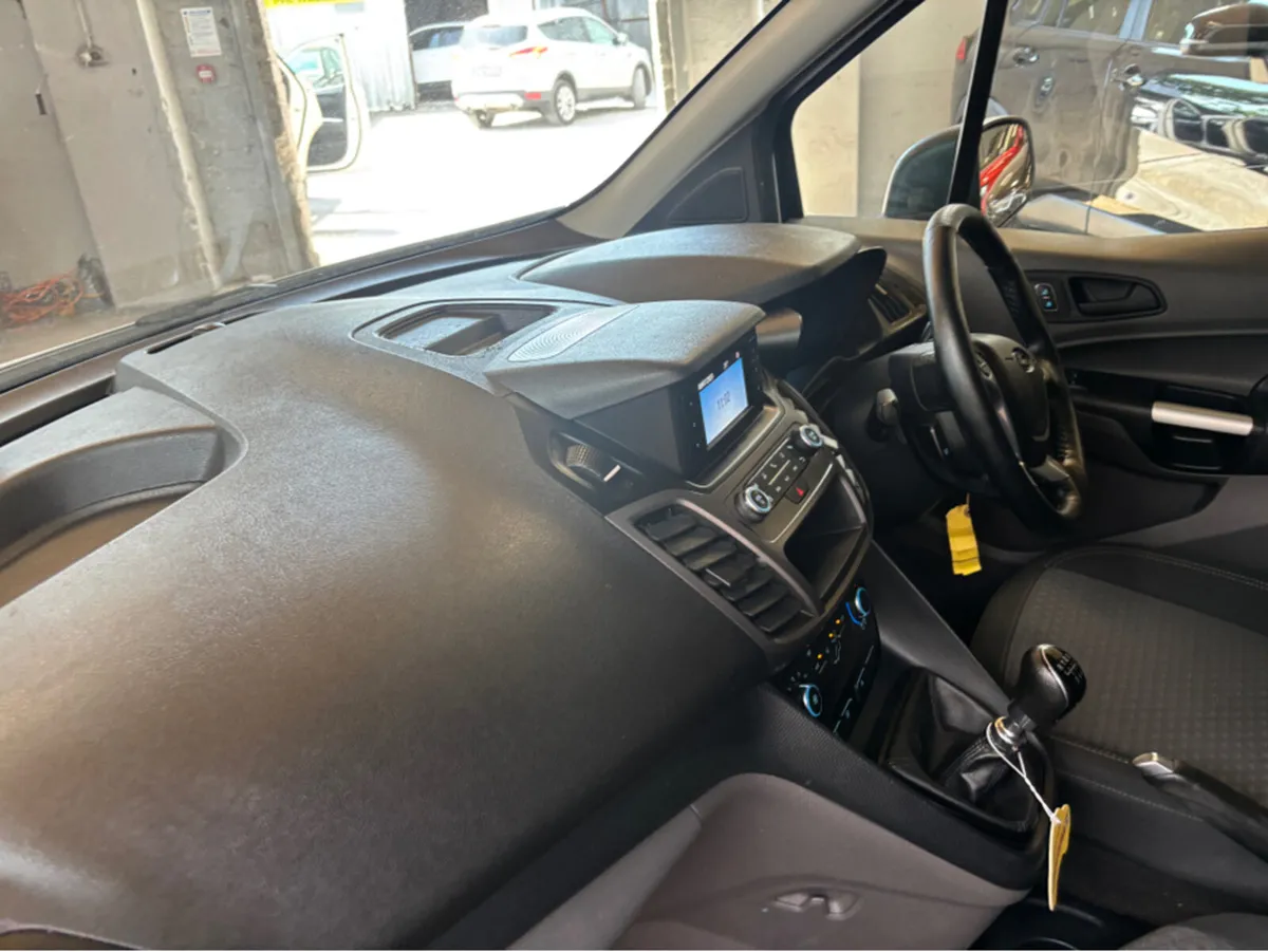 Ford Transit Connect LWB HP TREND - 1.5 TD 100PS 3 - Image 1