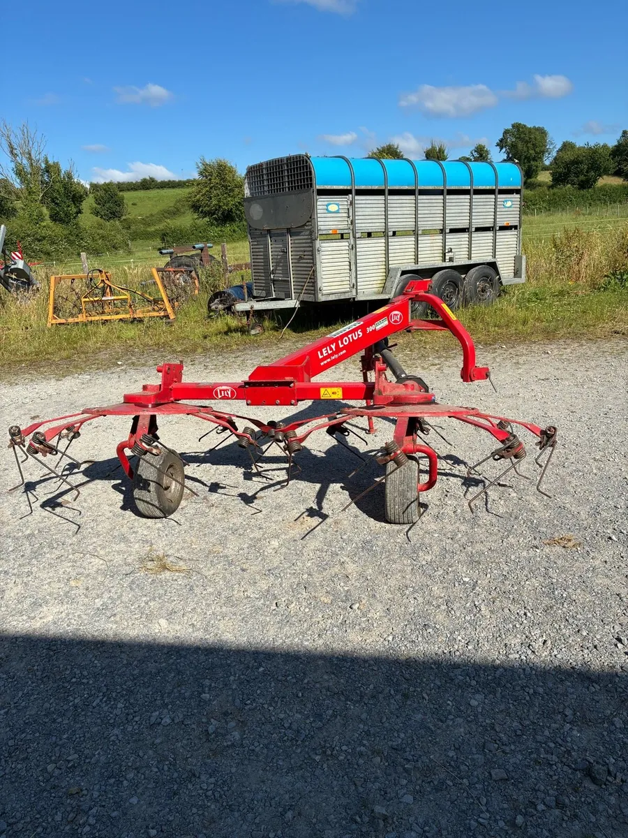 Lely Lotus 300 - Image 1