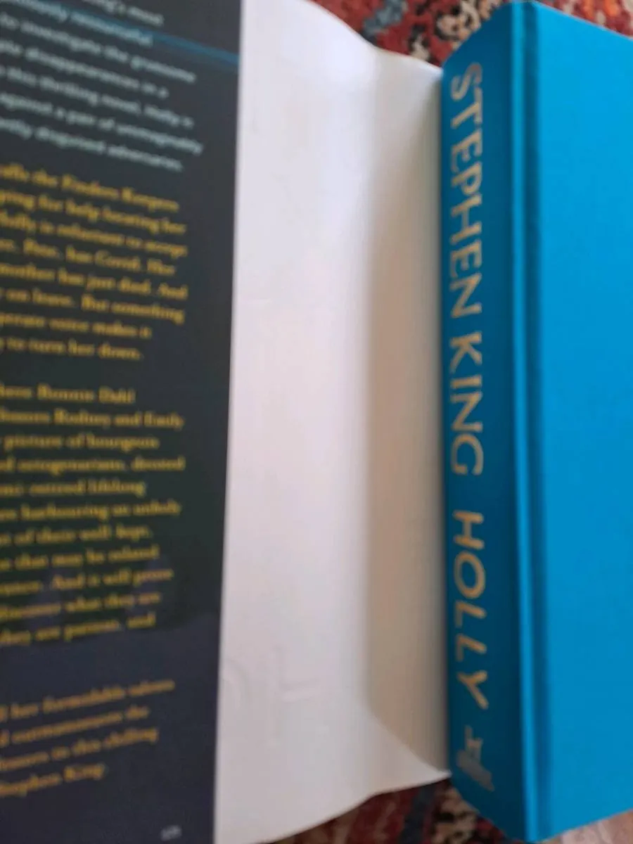 1st ed Stephen King Holly - Image 4