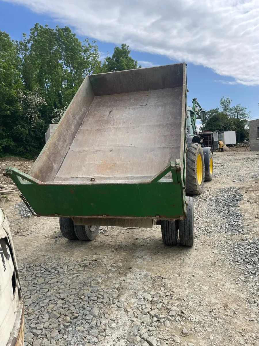 Tipping trailer - Image 2