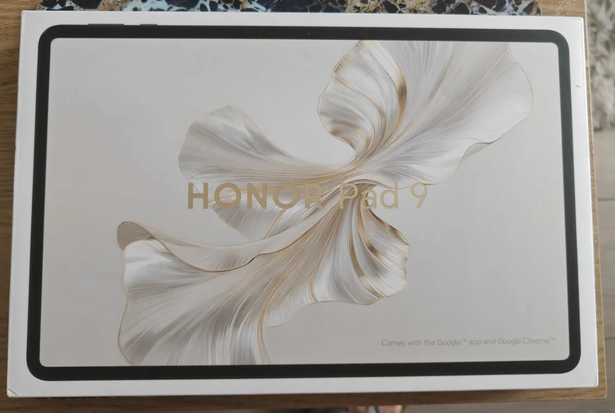 Honor Pad 9 lte 4g Bluetooth Keyboard - Image 1