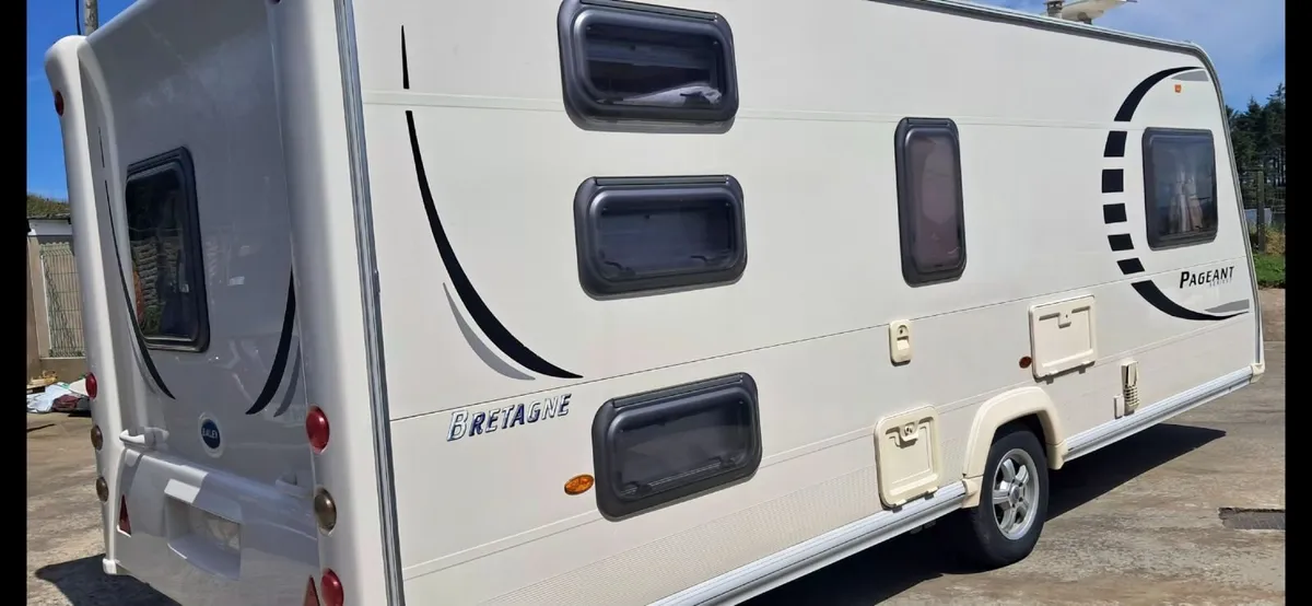 Caravan - Image 4