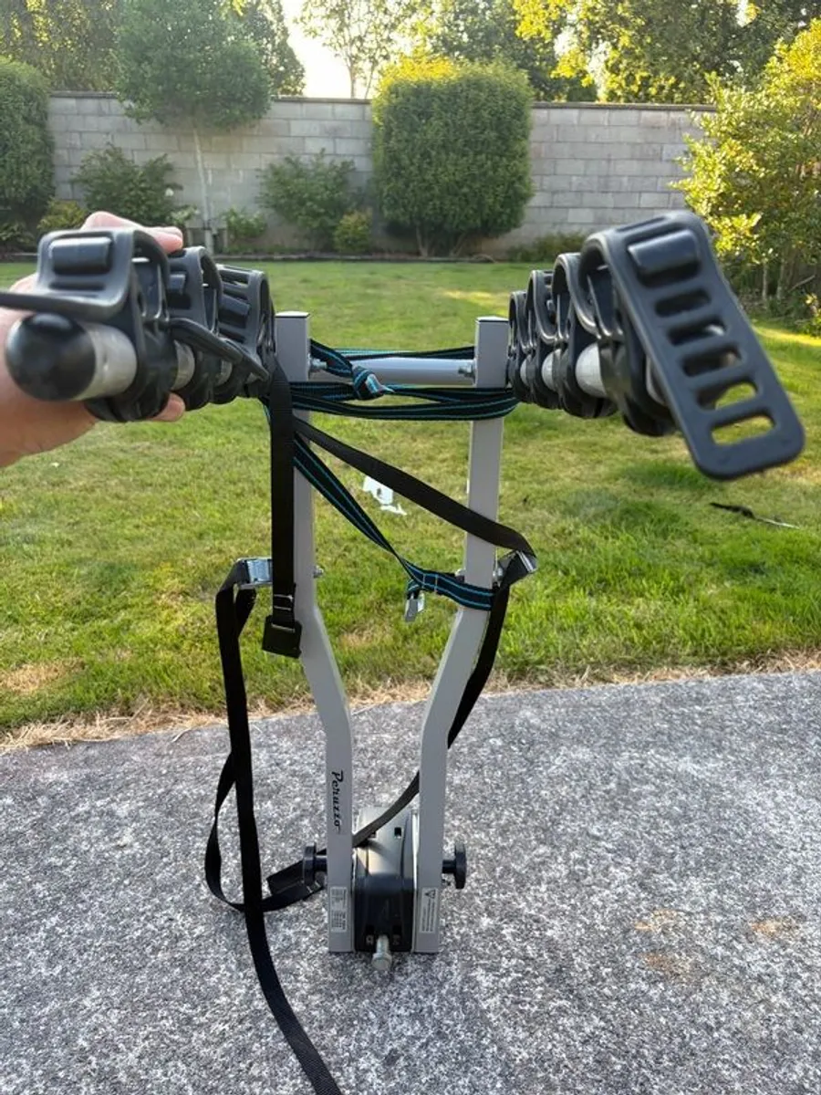 Peruzzo 4 bike rack for car hitch - Image 3
