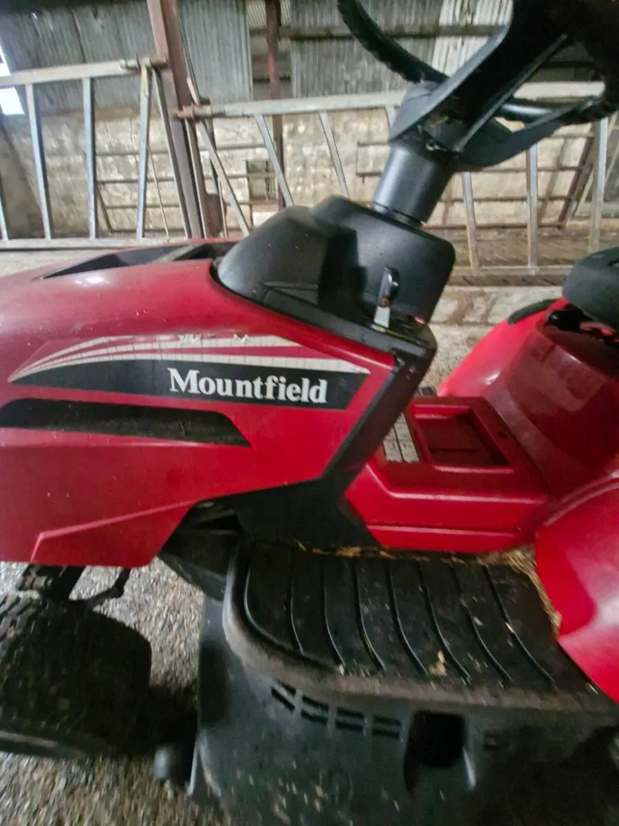 Ride on lawnmower - Image 4