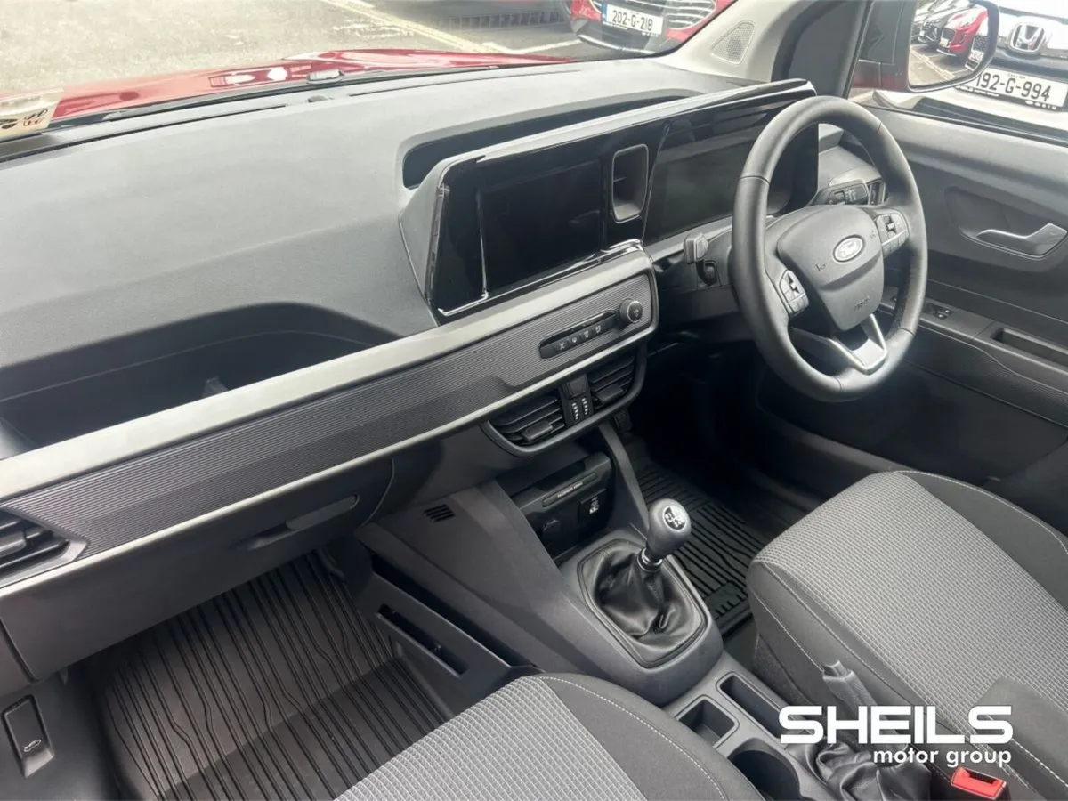Ford Courier TREND,1.5L ECOBLUE 100PS 6SP MANUAL - Image 3