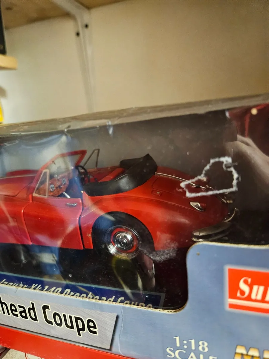 Corgi Sunstar Jaguar XK140 1.18 - Image 4
