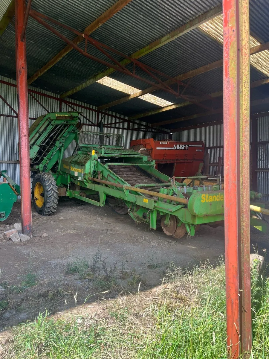 Standen two row potato harvester - Image 1