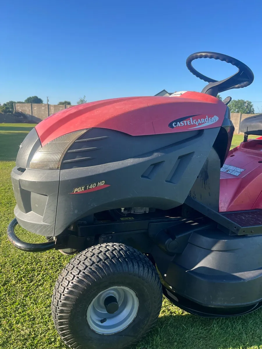 Castlegarden 36 inch mower 2014 , - Image 2