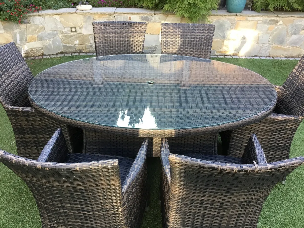Garden furniture - High Back 6 Seat Oval Table - Image 3