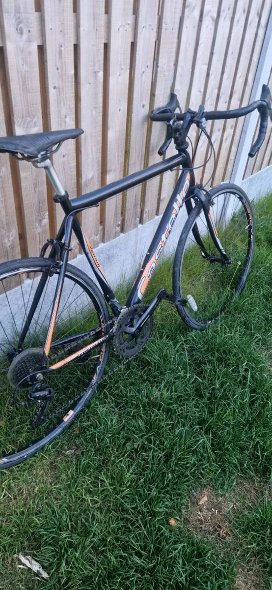 Large road bike ( delivery ) ( serviced ) - Image 2