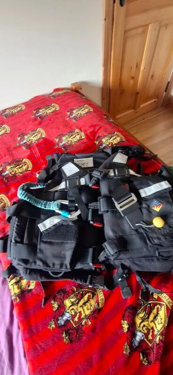 dry suit & accessories - Image 3