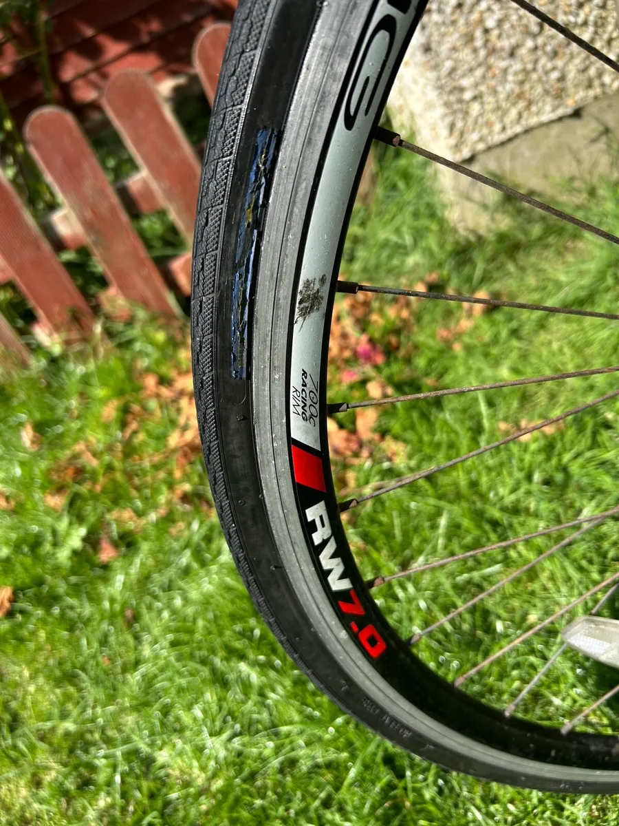 Bike for sale frame size 22 inch - Image 3