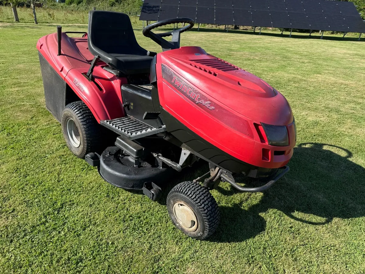 Ride on Mower - Image 1