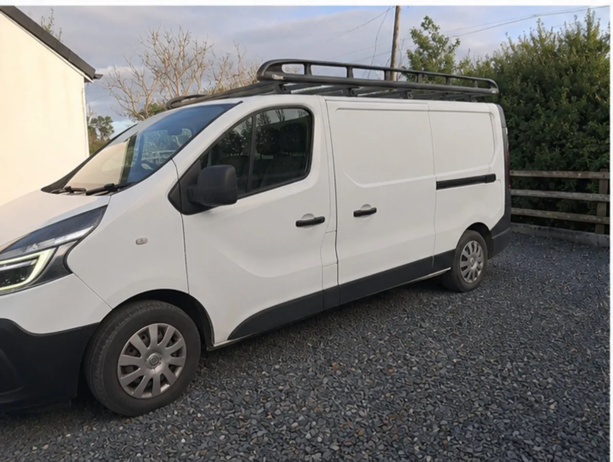 Renault trafic for sale long cvrt and tax - Image 4