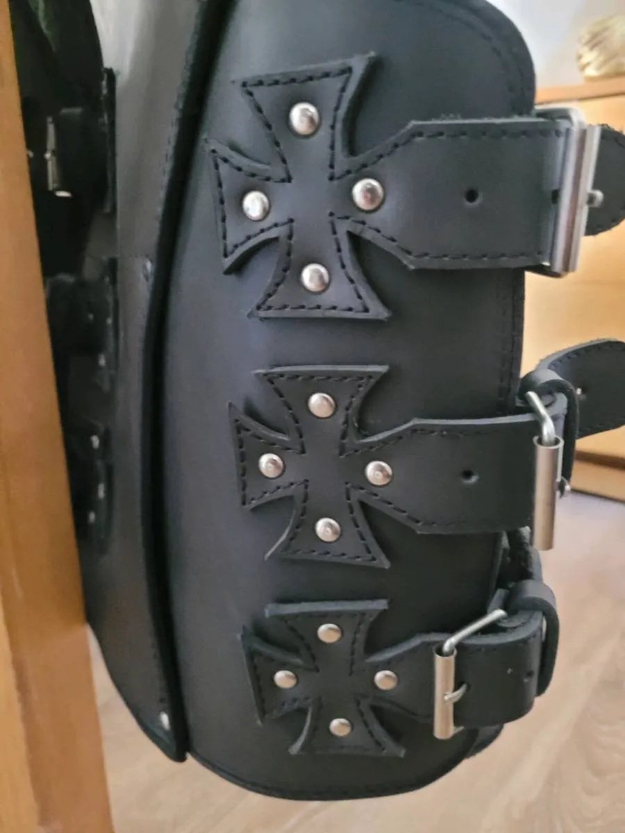 Vest - Image 3