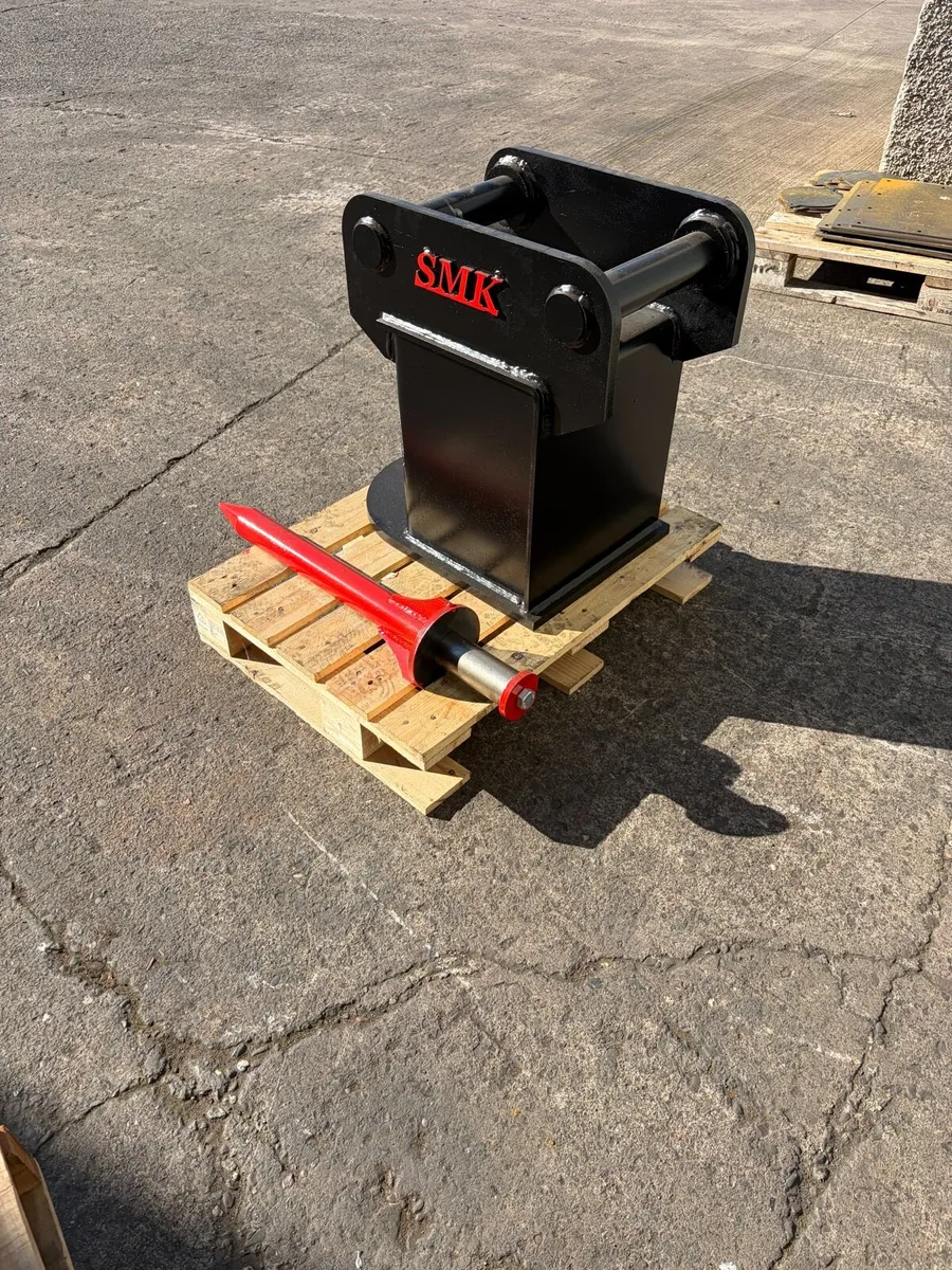 13 ton post driver - Image 1