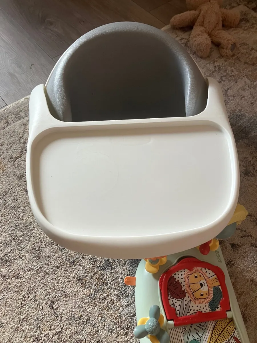 Mamas and Papas seat with tray and activity table - Image 2