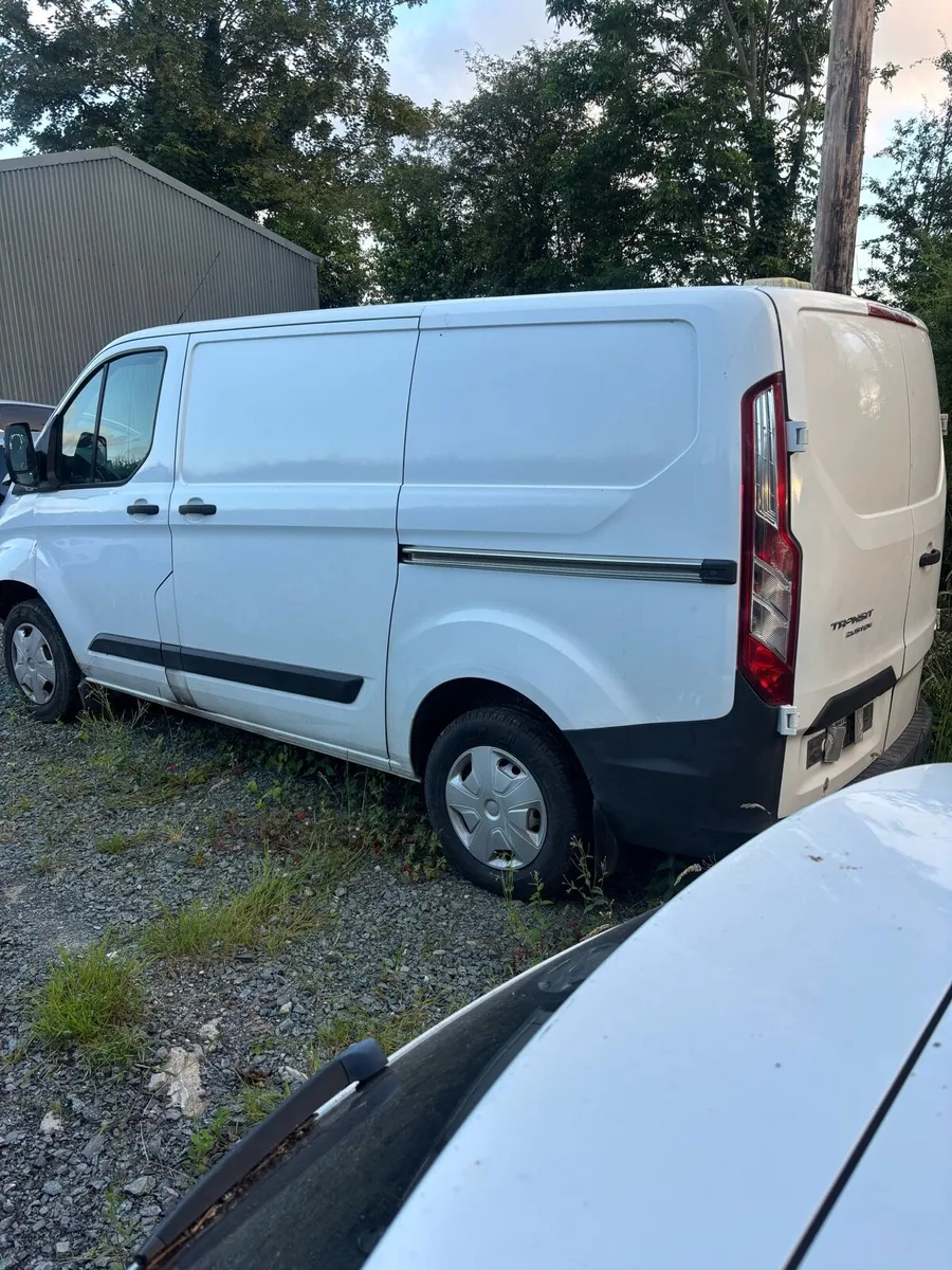 transits vivaro trafics kuga for parts - Image 2
