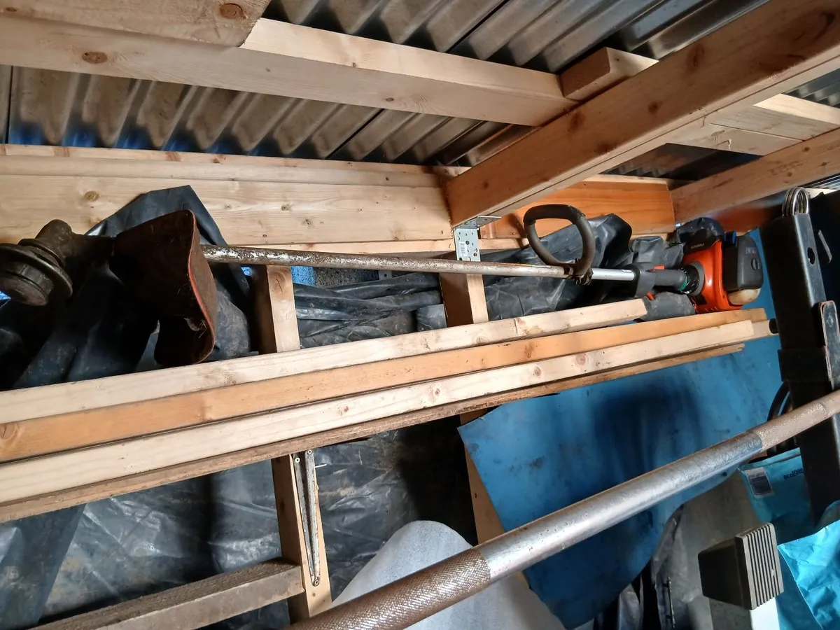 Petrol strimmers - Image 1