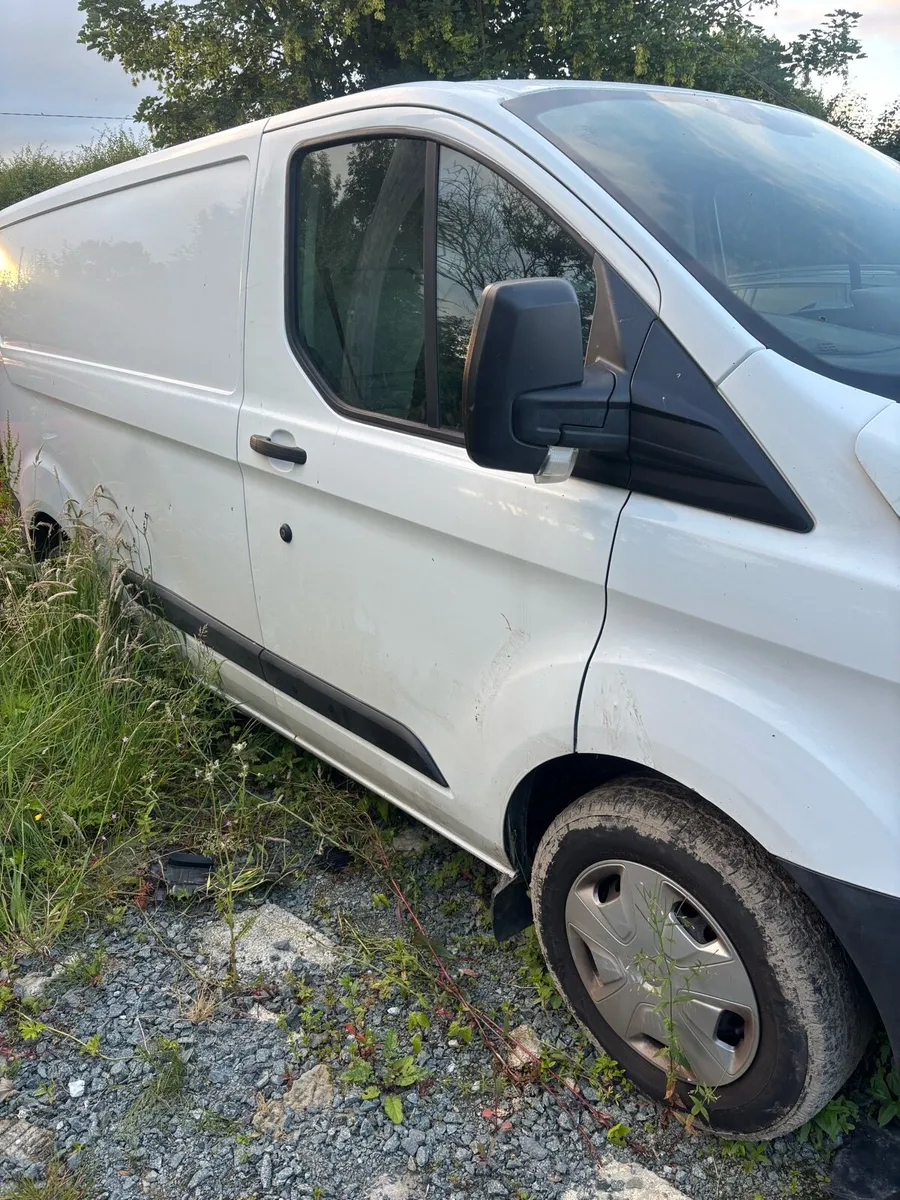 transits vivaro trafics kuga for parts - Image 3