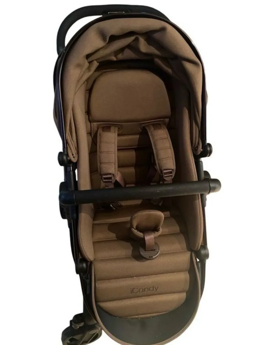 Coco Brown iCandy Peach 7 Pram - Image 3
