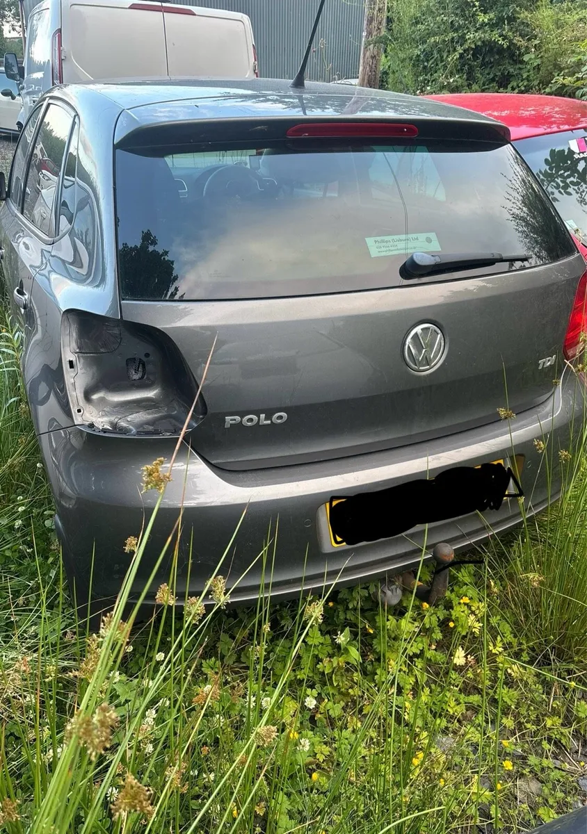 polos focus fiesta Touran ix35 for parts - Image 1