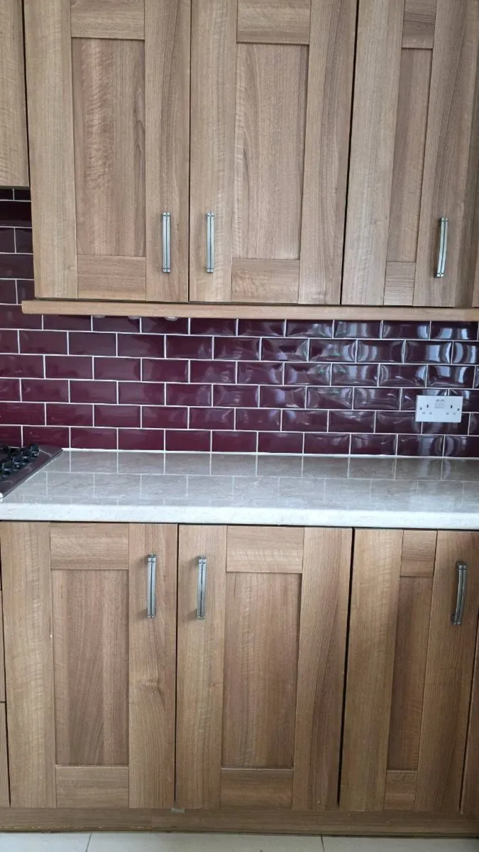Walnut Kitchen + Utility inc Oven, Sink & Gas Hob - Image 4