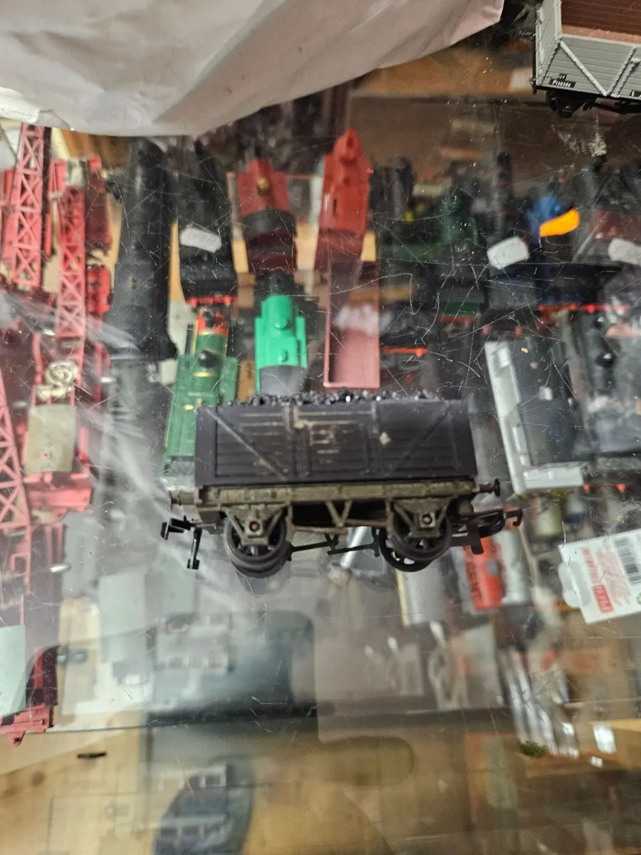 Hornby Lima Triang OO Gauge Wagon - Image 1