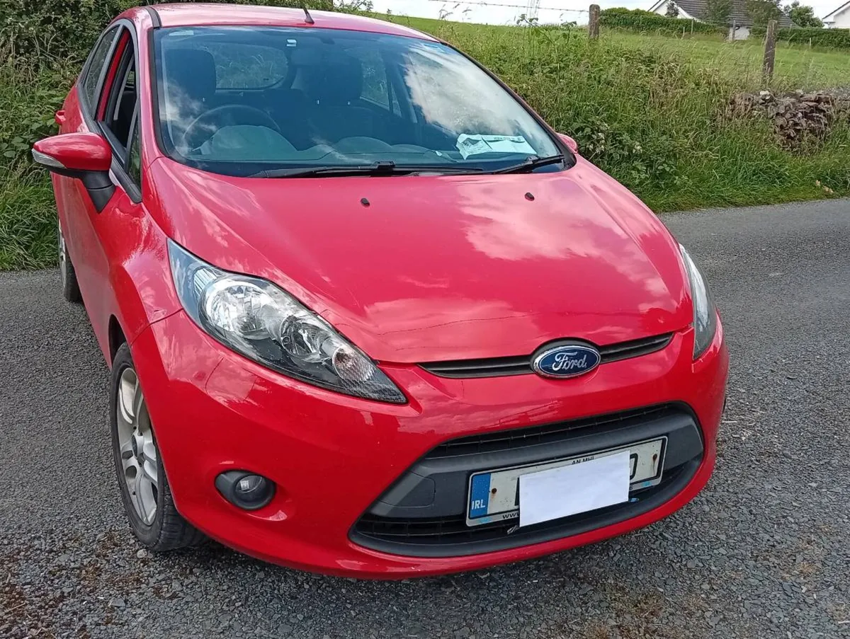 Ford fiesta 1.25 Full car Breaking - Image 1
