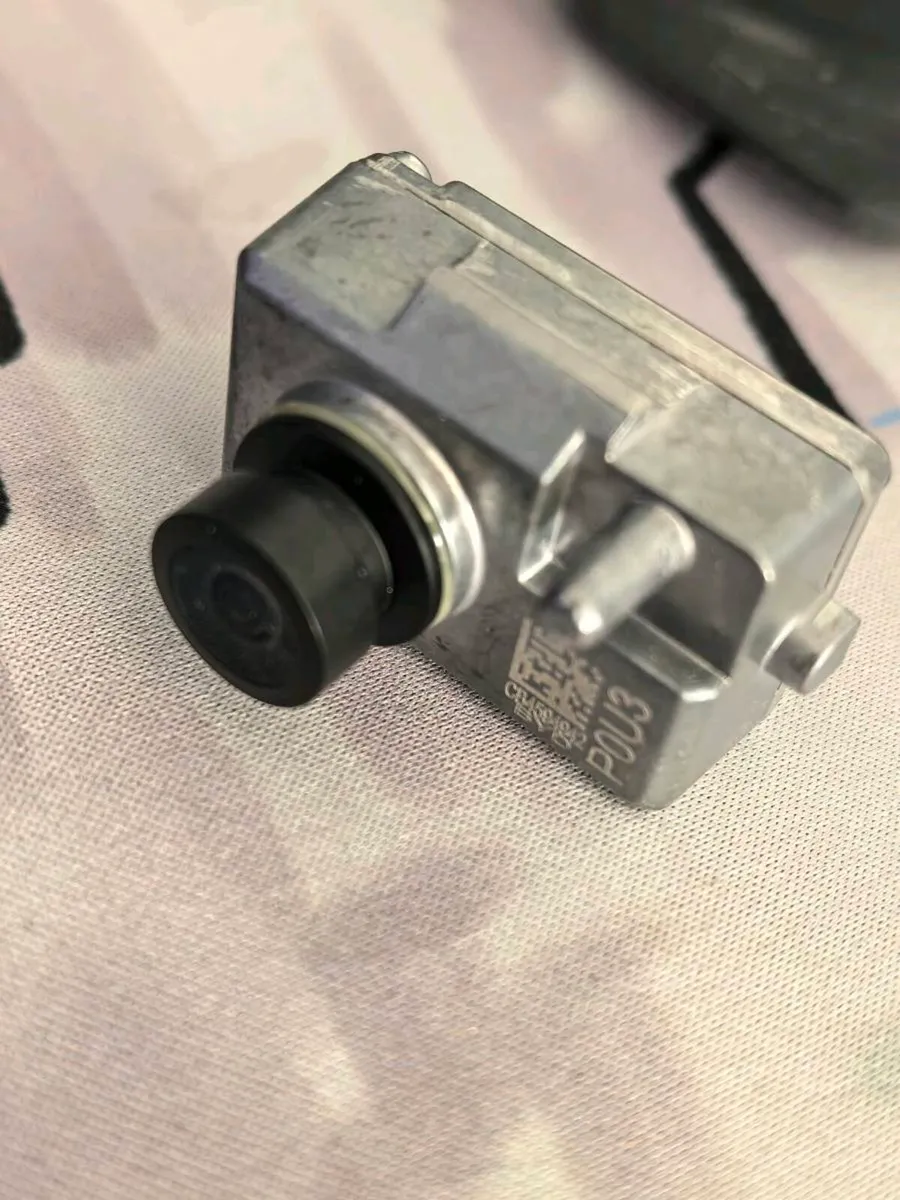 BYD OEM dash camera - Image 1