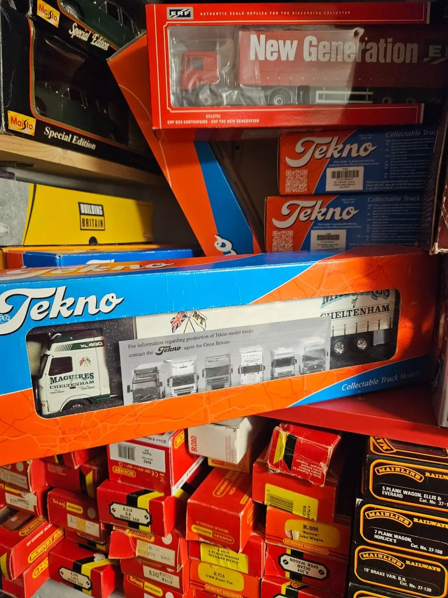 Corgi Tekno Maguires Cheltenham - Image 1