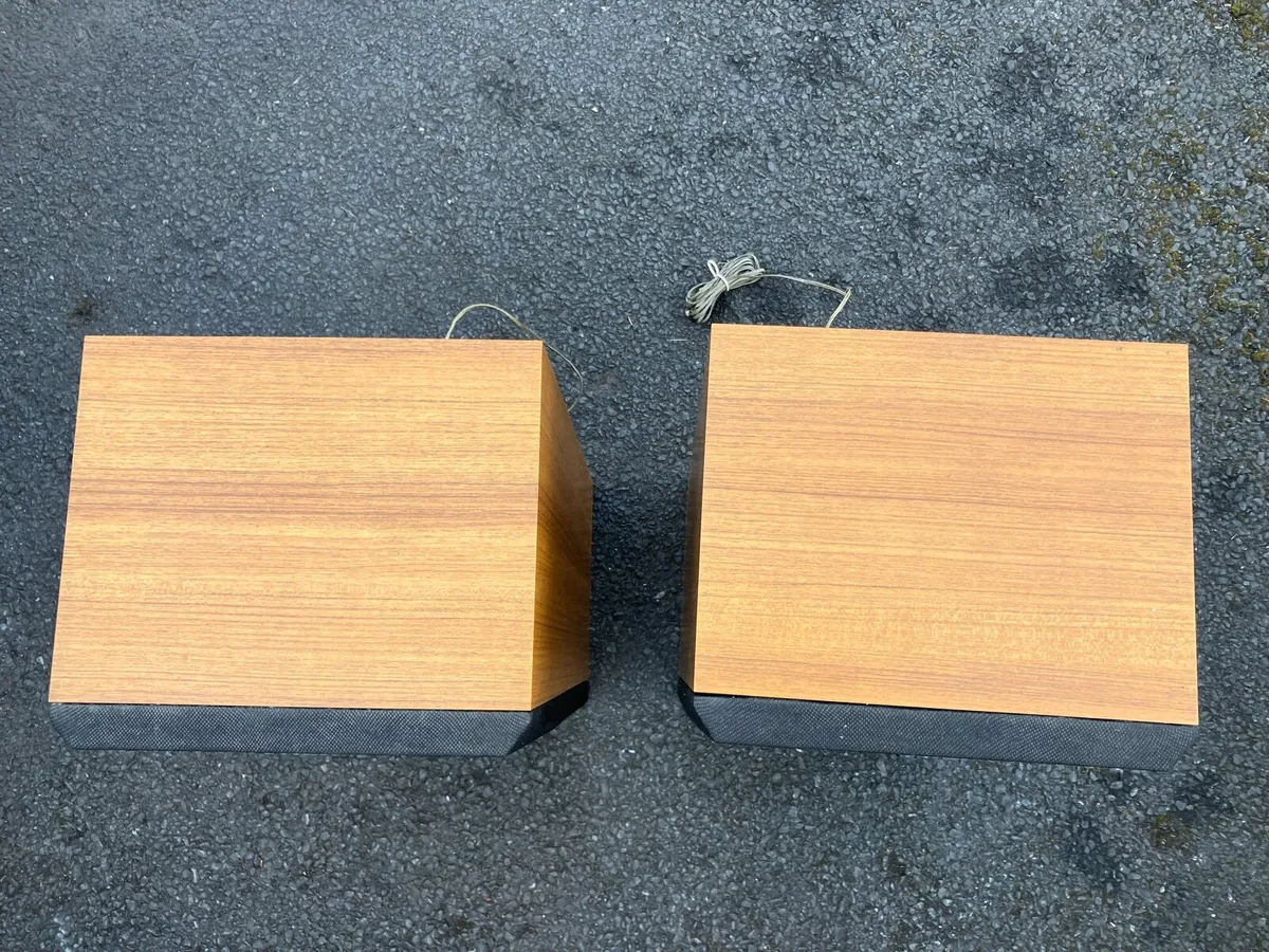 Sony E30 home Hifi speakers - Image 4