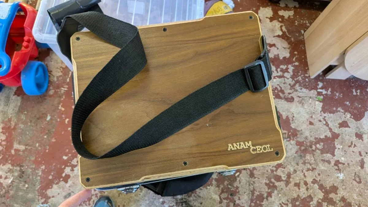 Anam Ceol Electric Acoustic Mitchell Drum / Cajón - Image 1