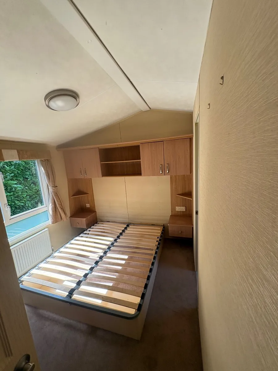 Mobile Home - Image 4