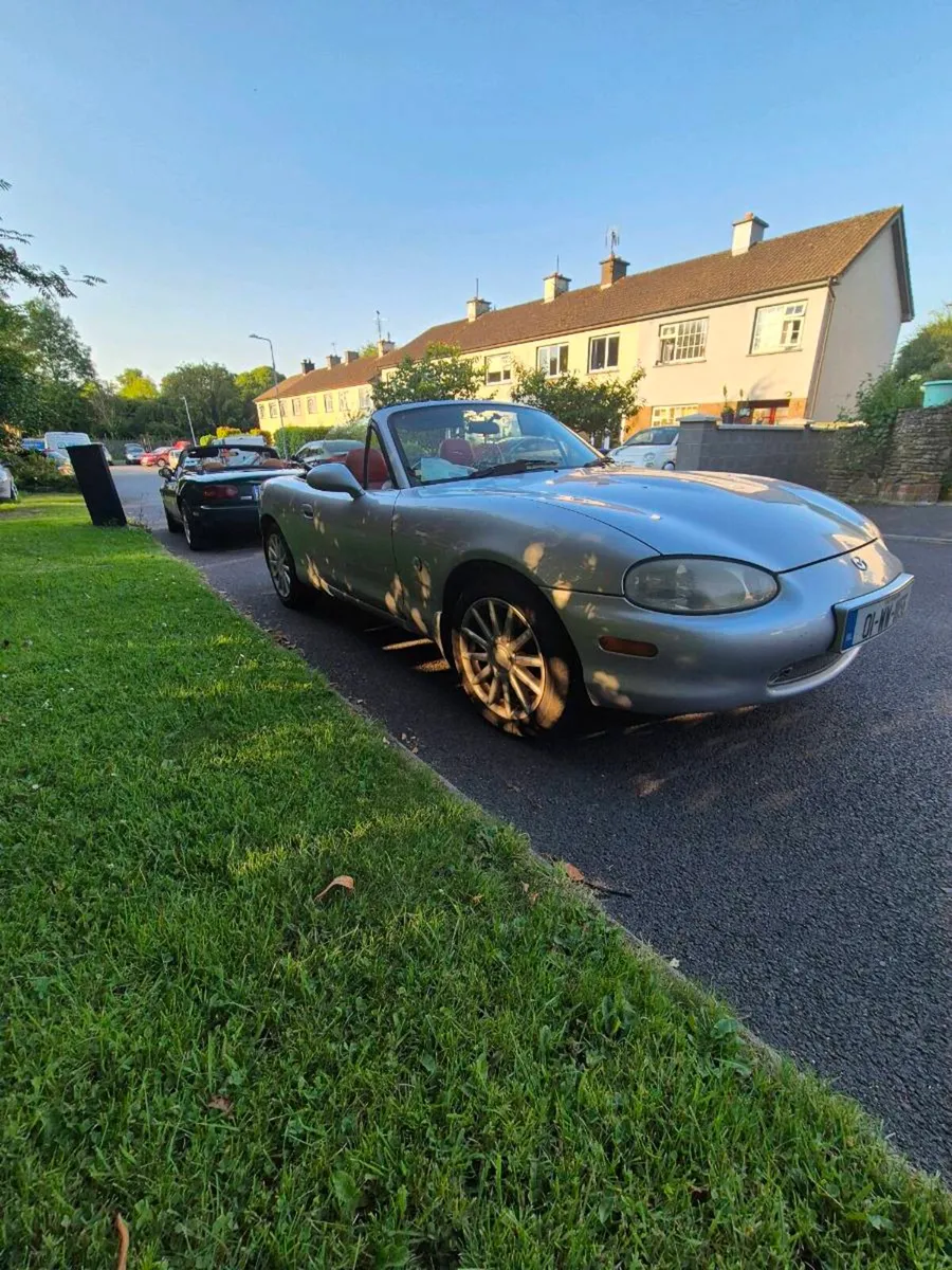 Car - Image 2
