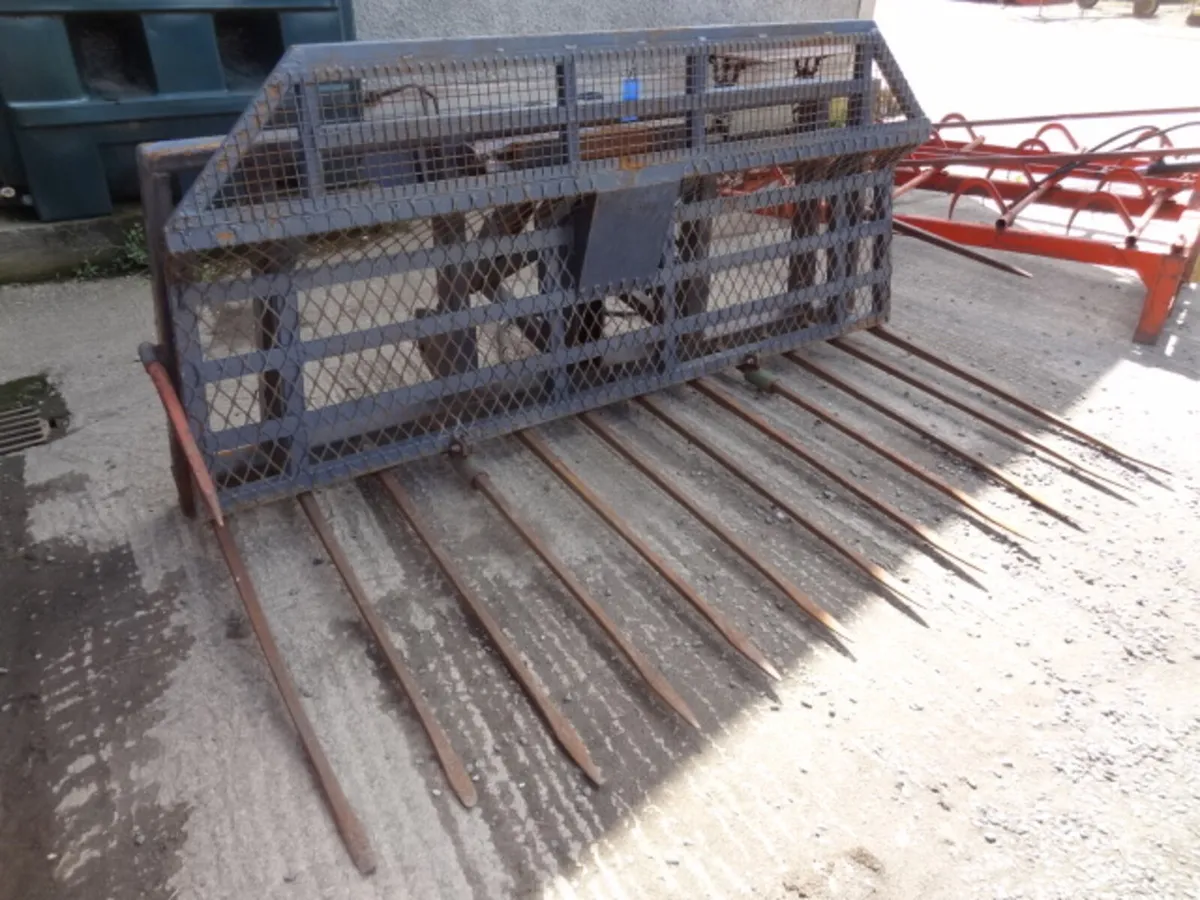 8FT Push off Buckrake - Image 2