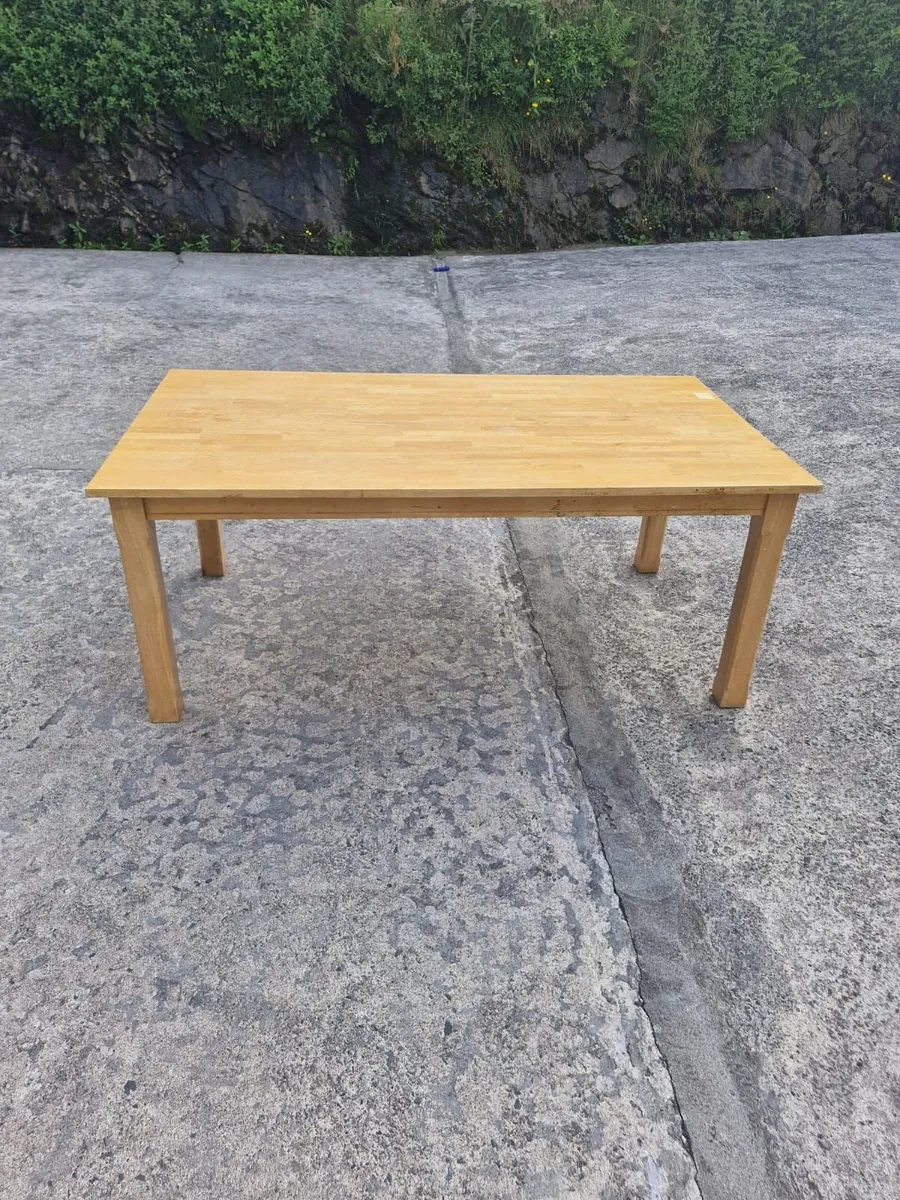 Kitchen table - Image 3