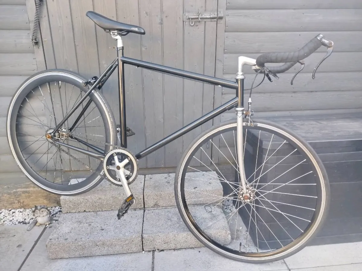 Sweet fixed gear bike - must see - Image 1