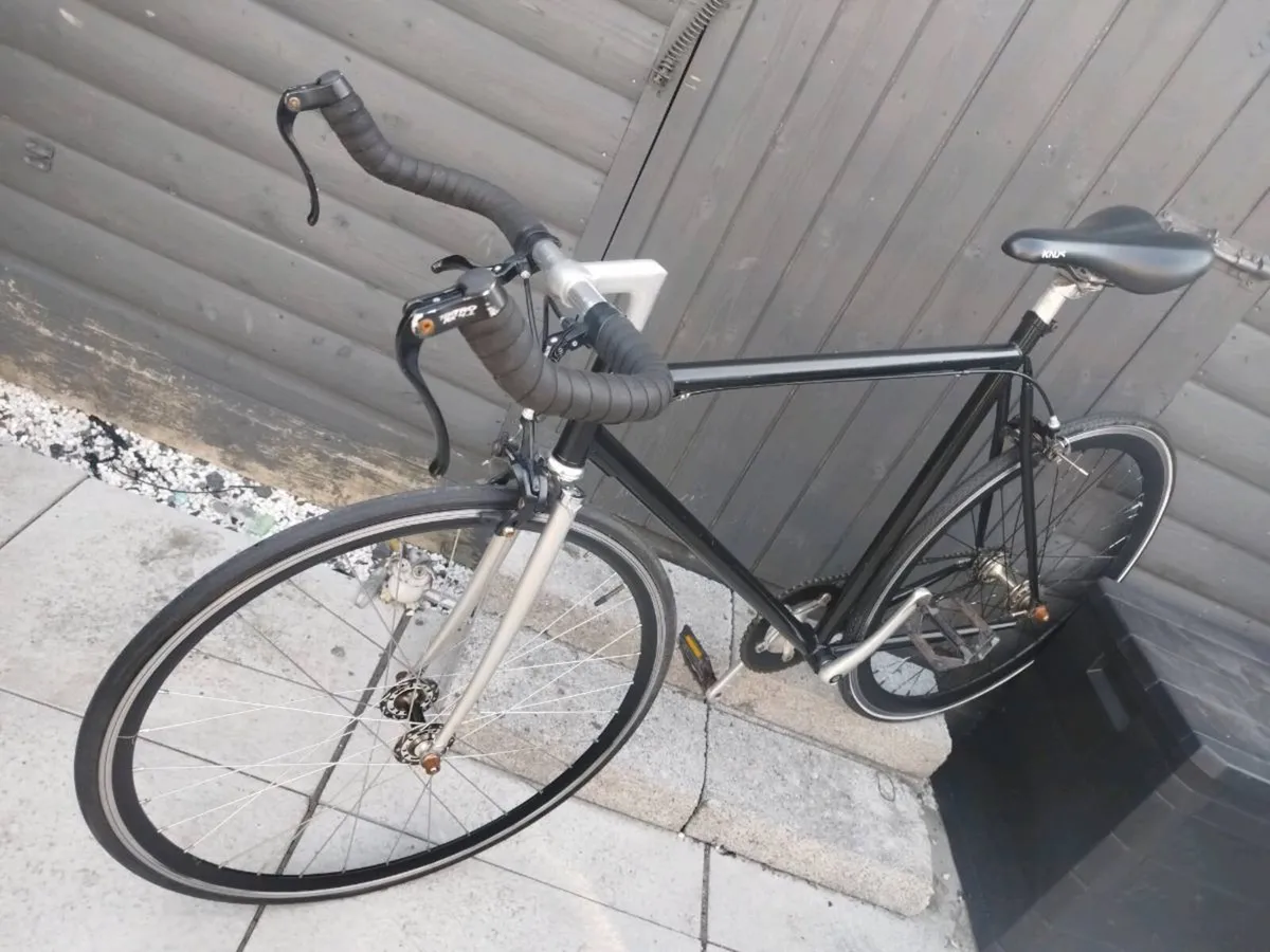 Sweet fixed gear bike - must see - Image 3