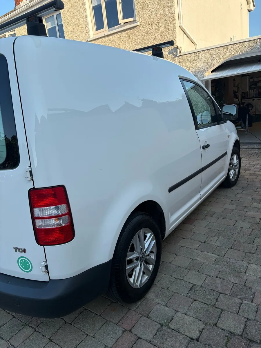 Van - Image 3