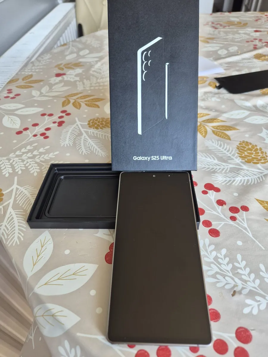 Samsung galaxy S25 ultra - Image 1