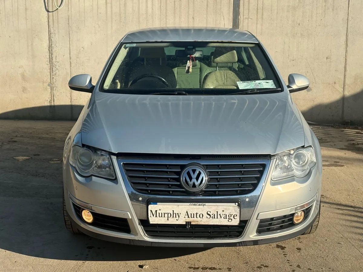 2010 VW Passat parts - Image 1