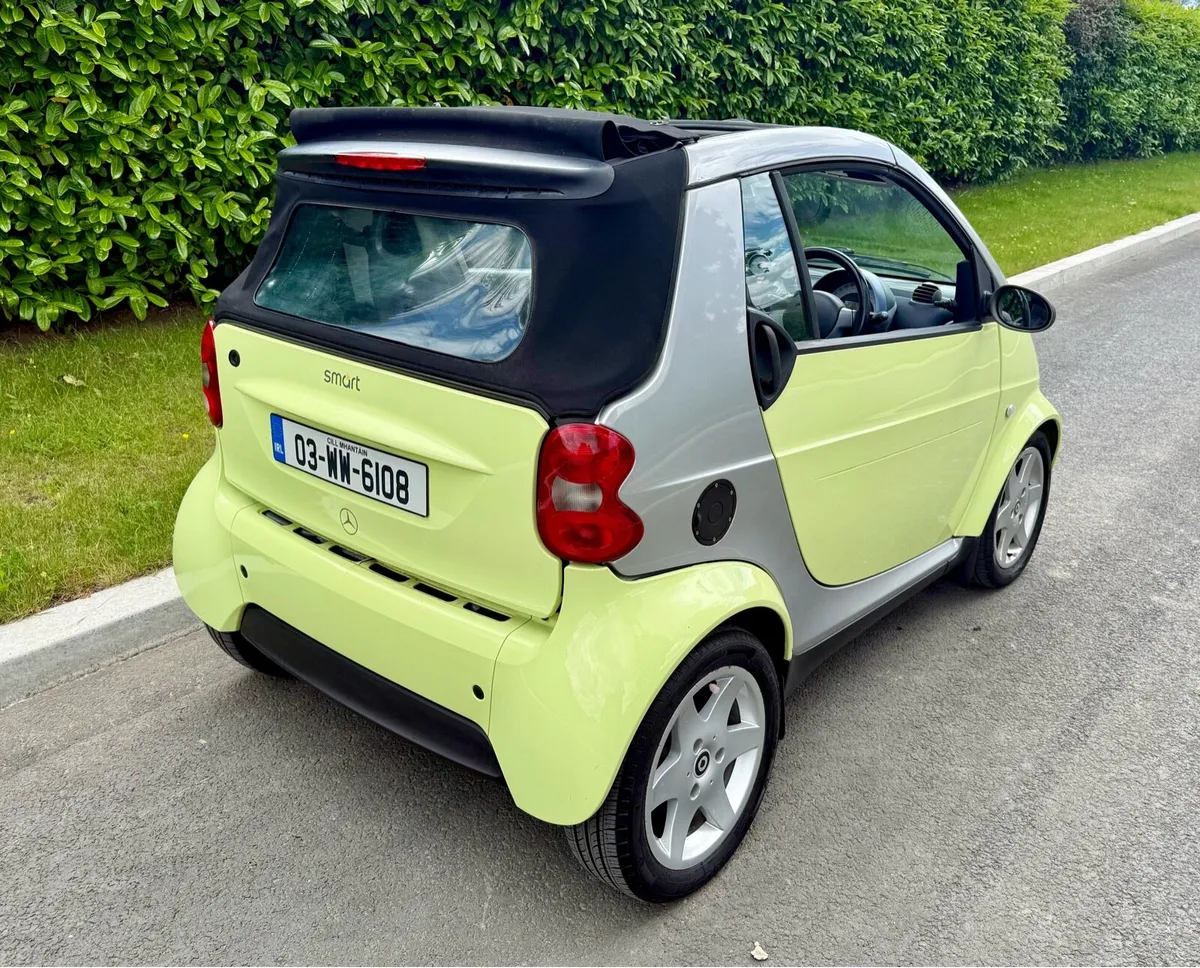 Smart Car ForTwo Convertible - Image 4